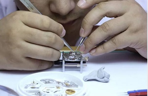 梅花售后服务热线（梅花手表换电池）